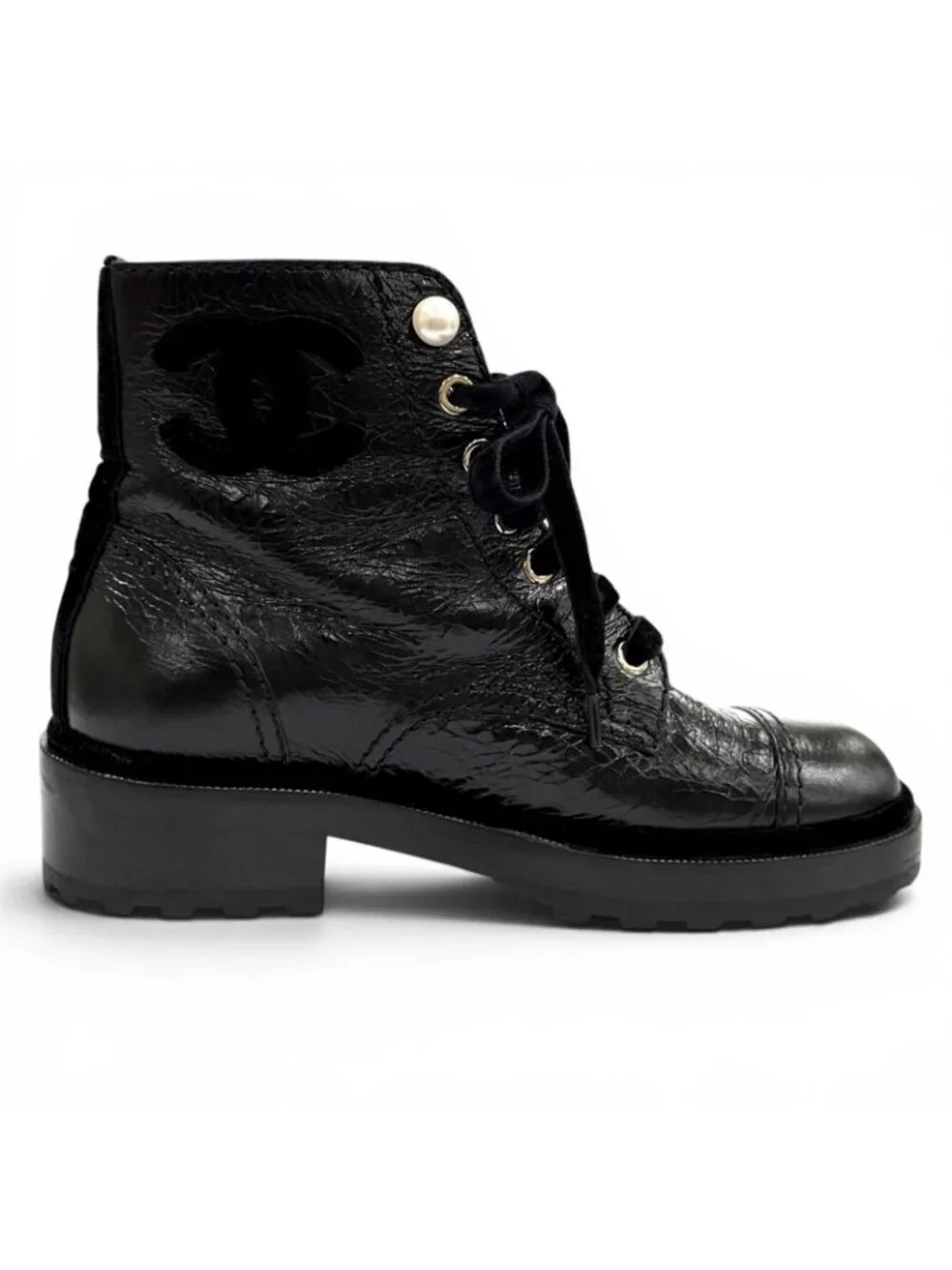 Chanel Faux Pearl with CC Logo Lace-up Leather Engineer Boots Black